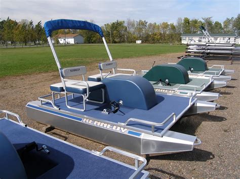 BRIGHTON 2019 Alumacraft. . Used paddle boats for sale